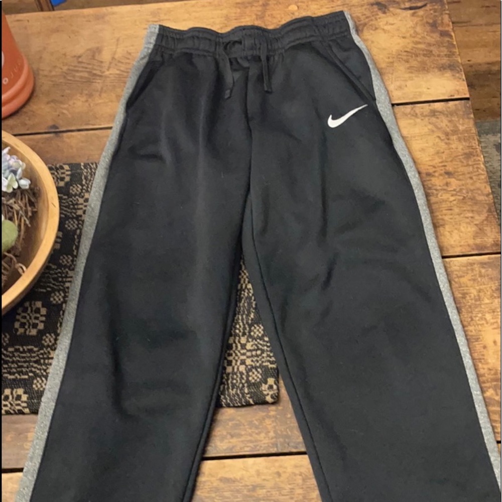 Nike dry for large kids pant